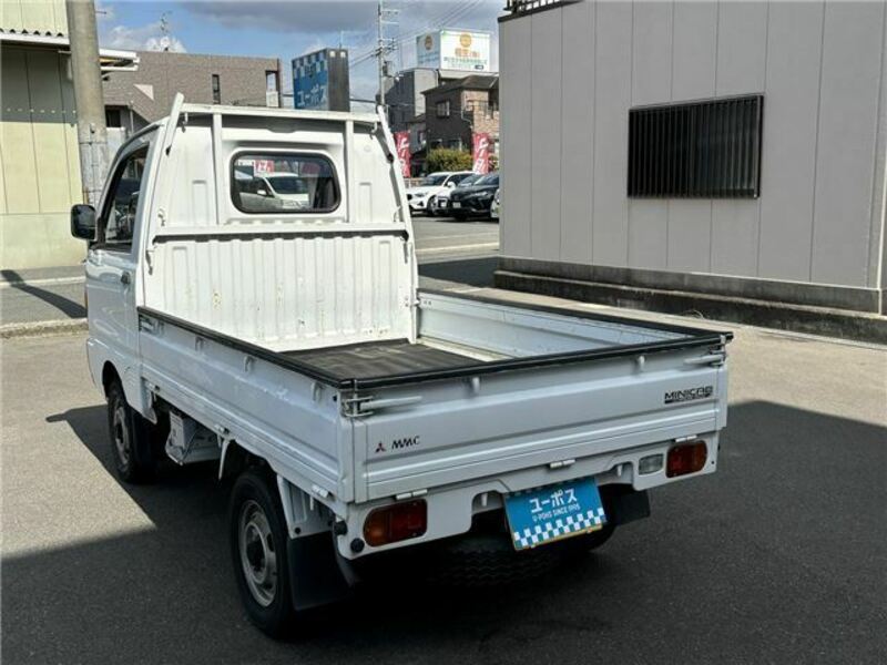 MINICAB TRUCK