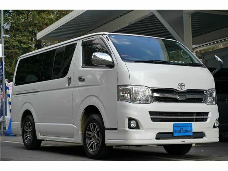 HIACE VAN