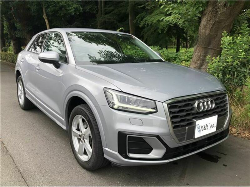 AUDI Q2