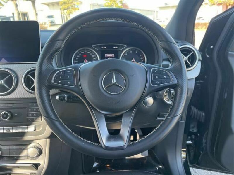 B-CLASS