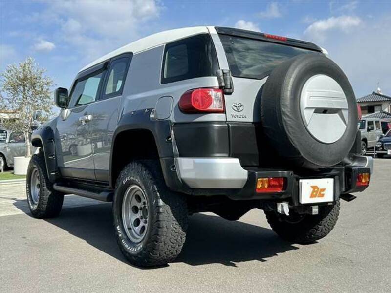 FJ CRUISER