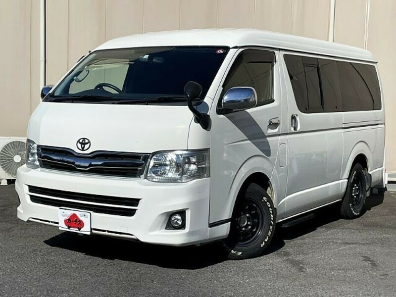 TOYOTA HIACE WAGON