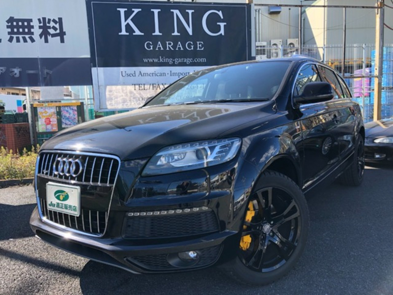 AUDI Q7