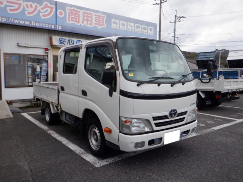 TOYOTA DYNA