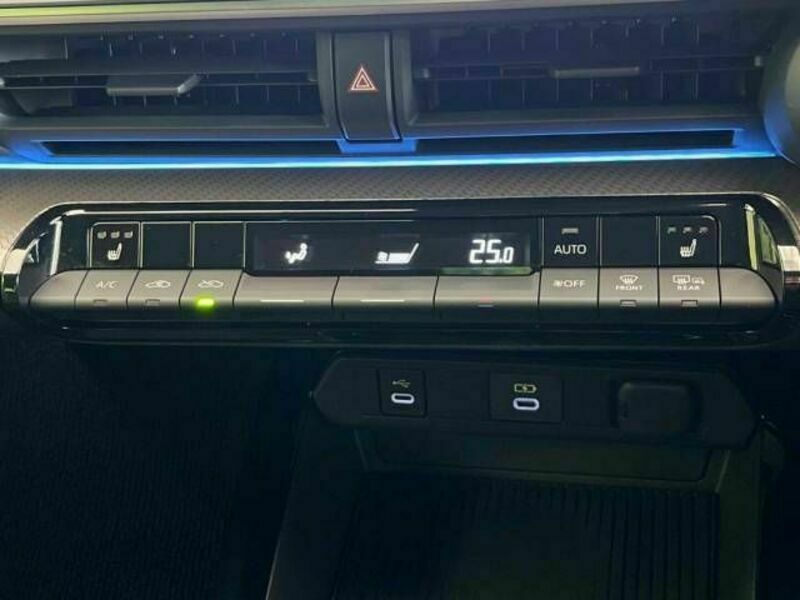 PRIUS-7