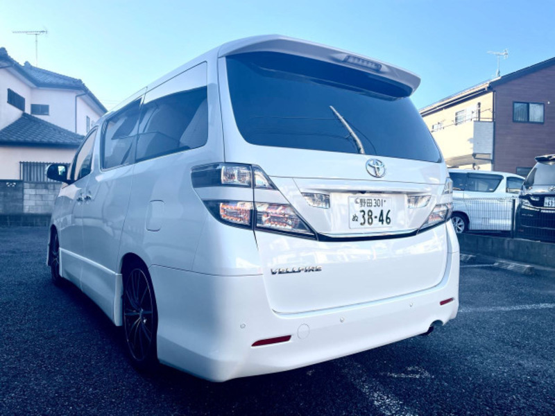 VELLFIRE