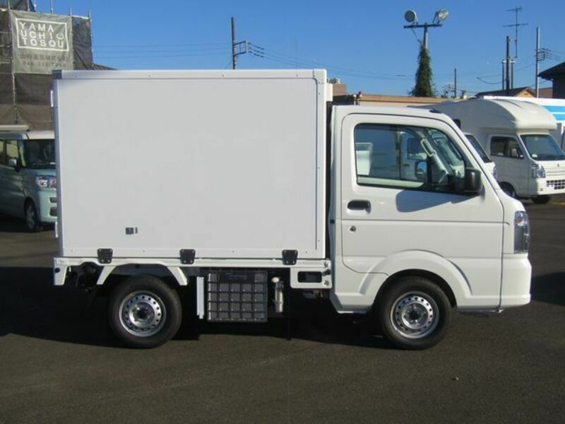 CARRY TRUCK