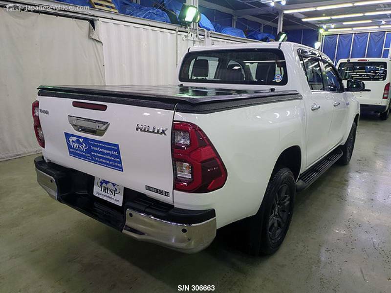 HILUX