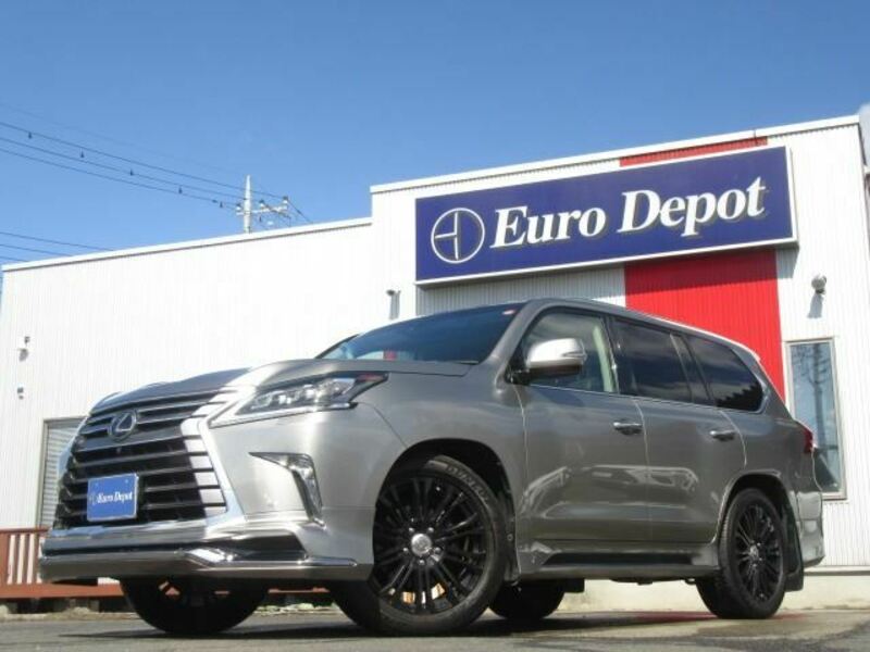 LEXUS LX