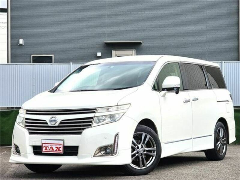 NISSAN ELGRAND