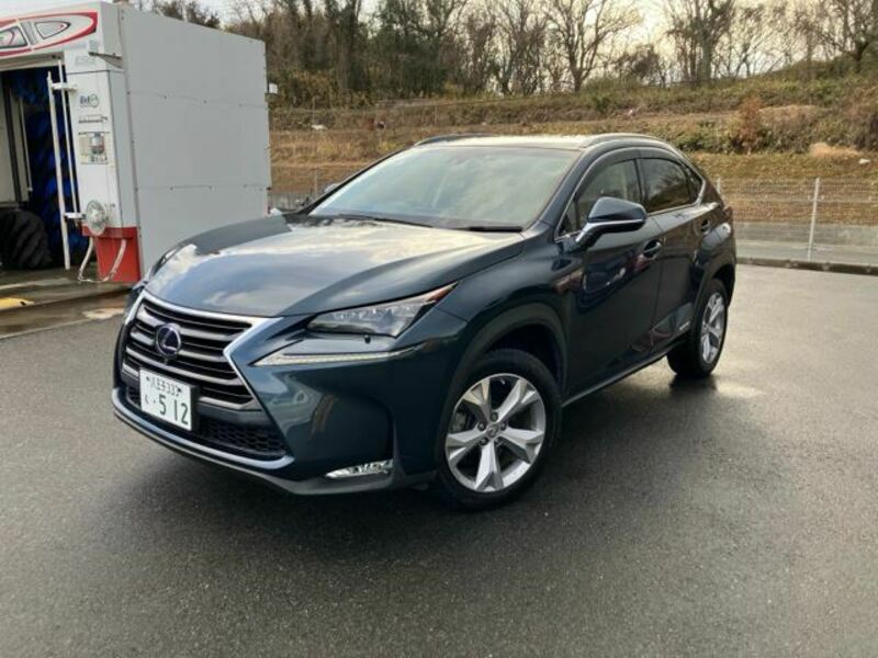 LEXUS NX