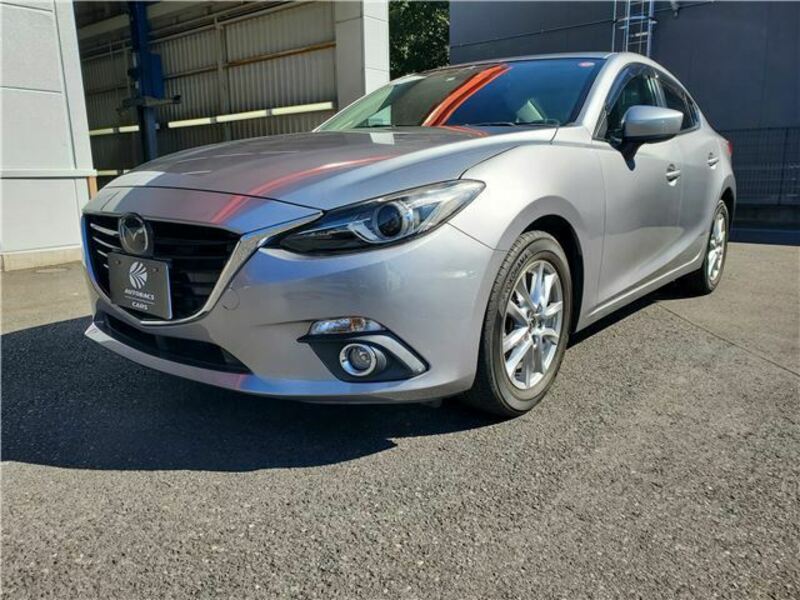 MAZDA AXELA