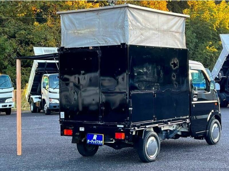 CARRY TRUCK