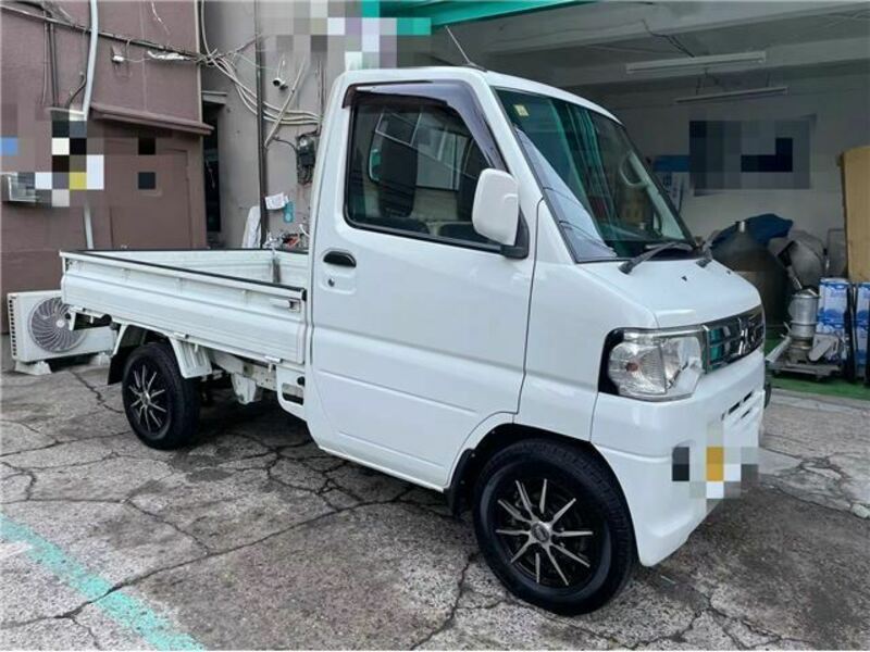 MITSUBISHI MINICAB TRUCK