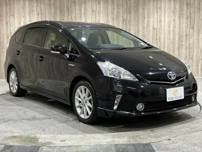 PRIUS ALPHA