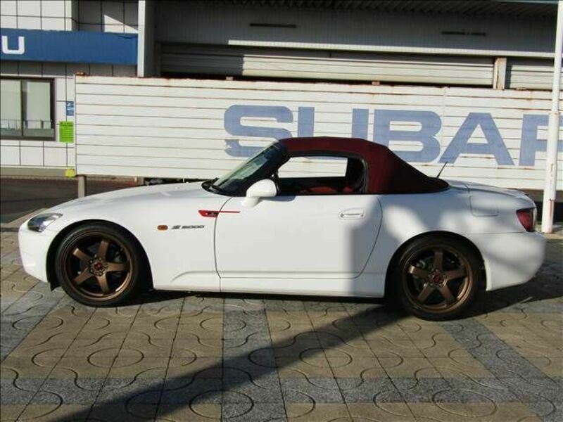 S2000