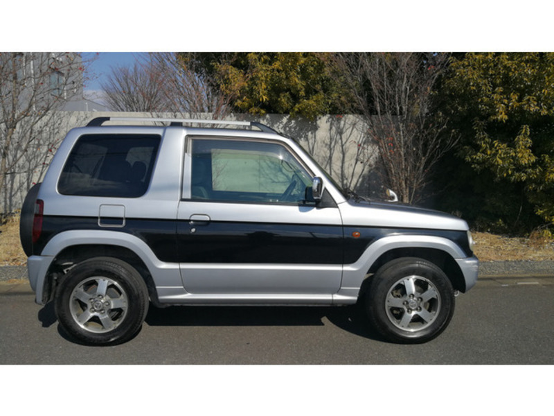 PAJERO MINI