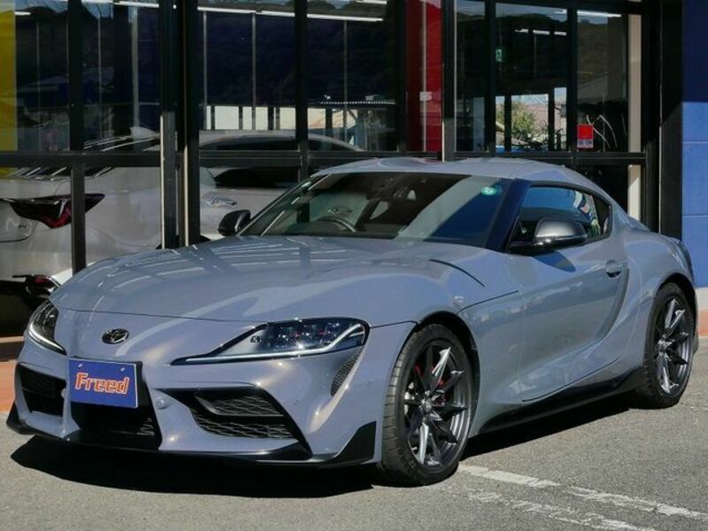 TOYOTA SUPRA