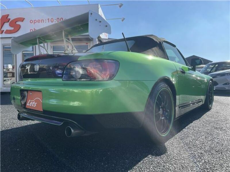 S2000