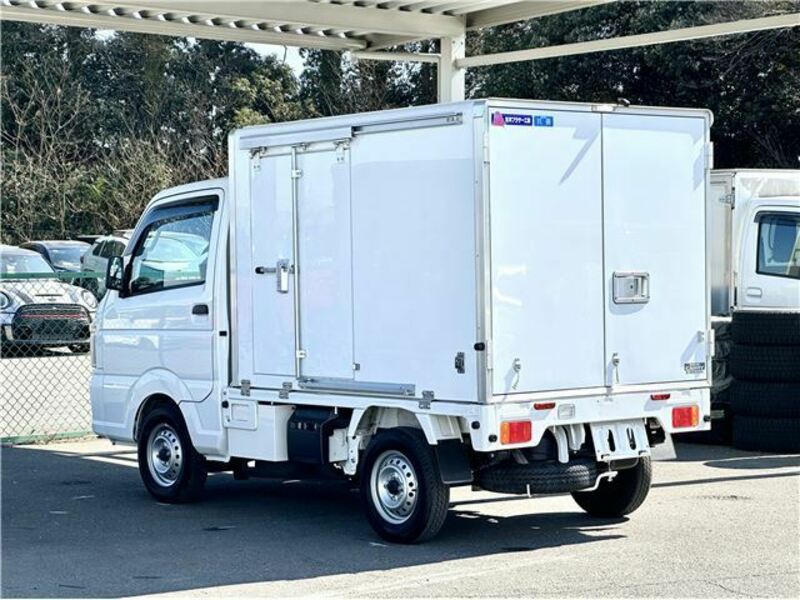 CARRY TRUCK