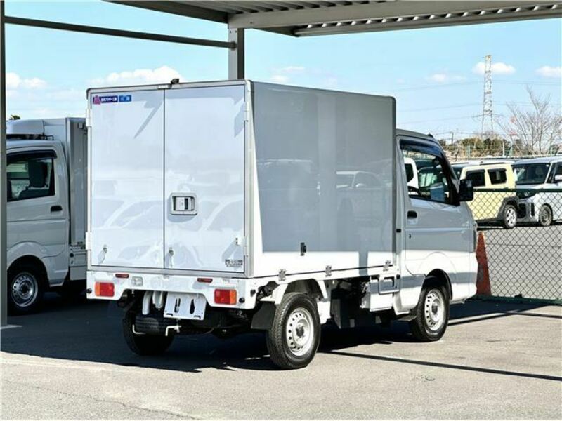 CARRY TRUCK