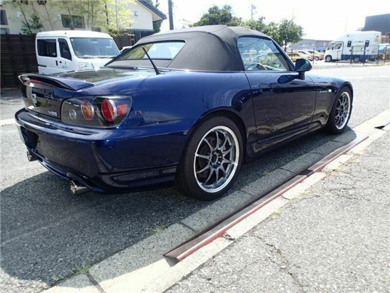 S2000