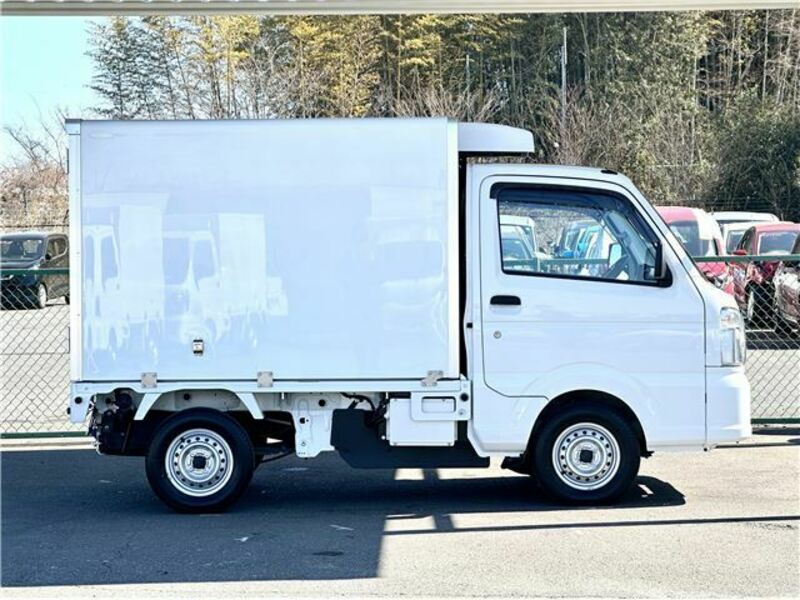 CARRY TRUCK