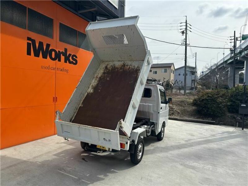 CARRY TRUCK