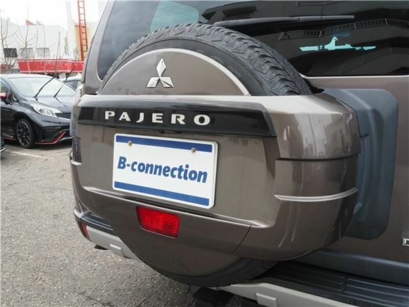 PAJERO