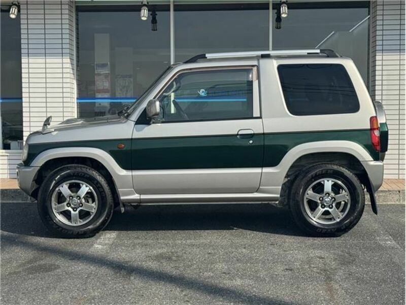 PAJERO MINI