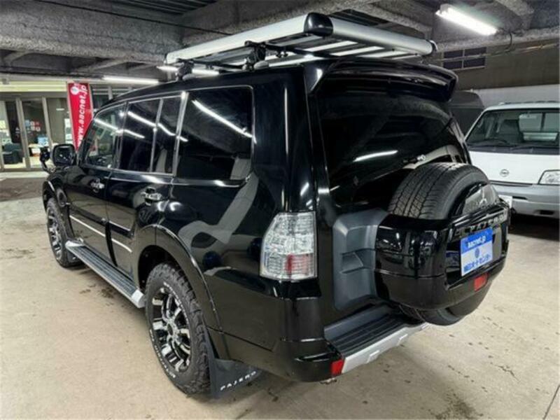 PAJERO