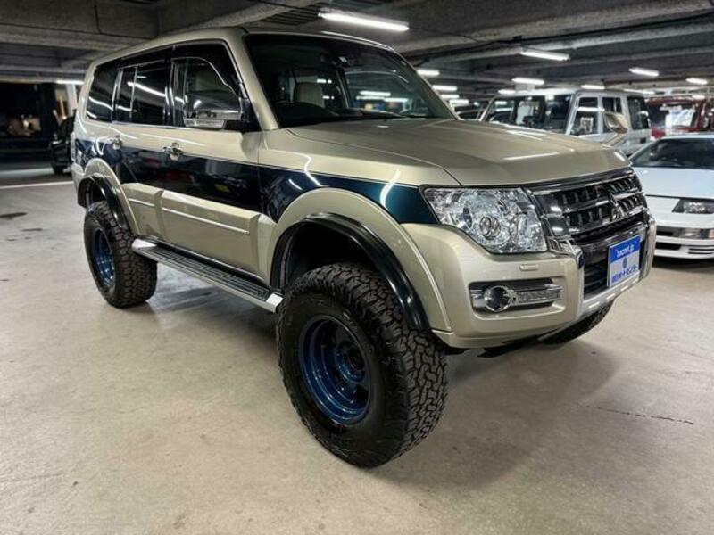 PAJERO-0