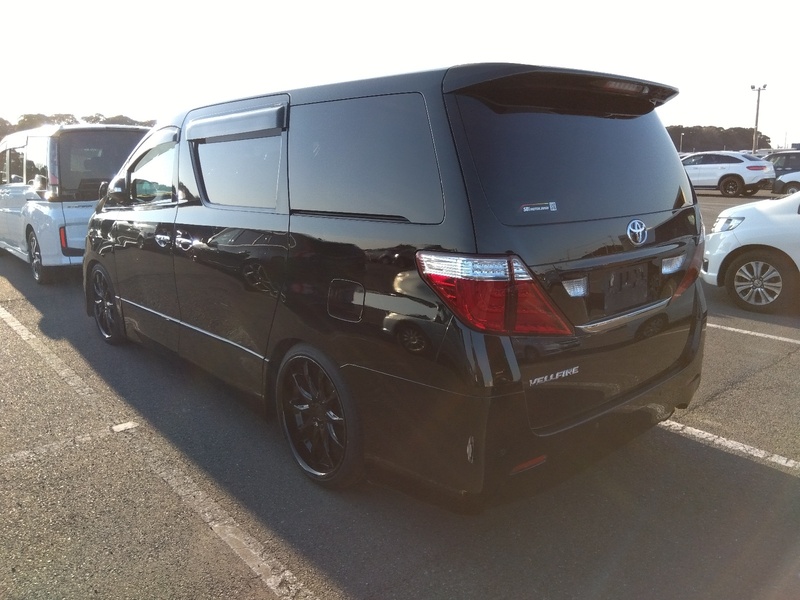 VELLFIRE