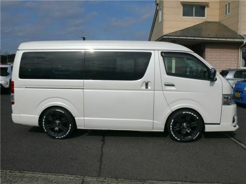 HIACE