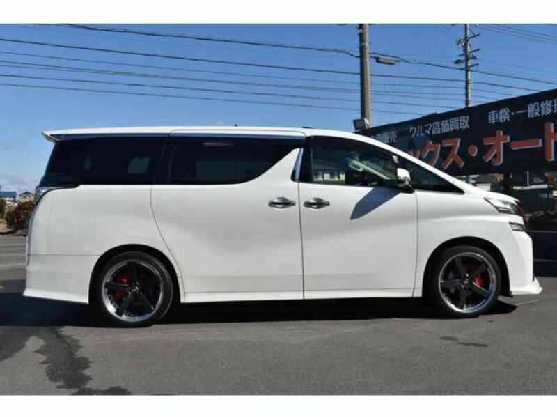 VELLFIRE