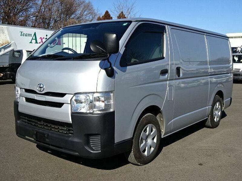 HIACE VAN-0