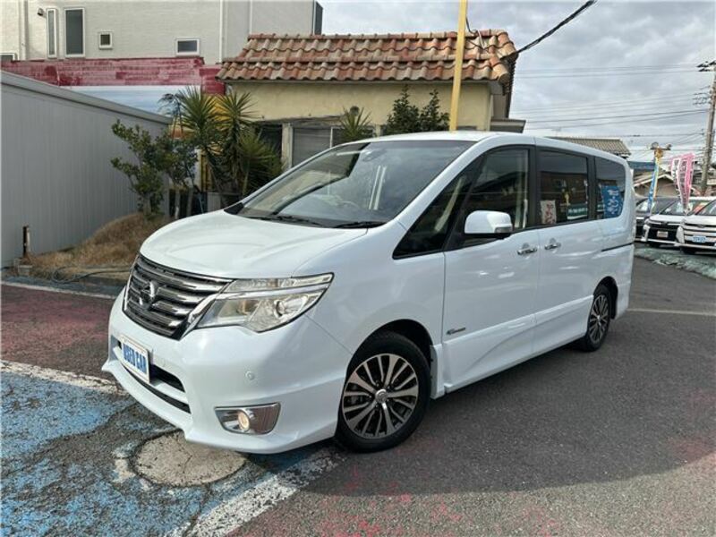 NISSAN SERENA