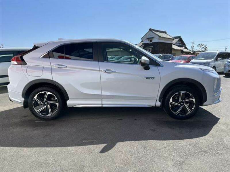 ECLIPSE CROSS