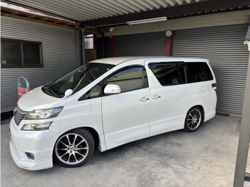 VELLFIRE