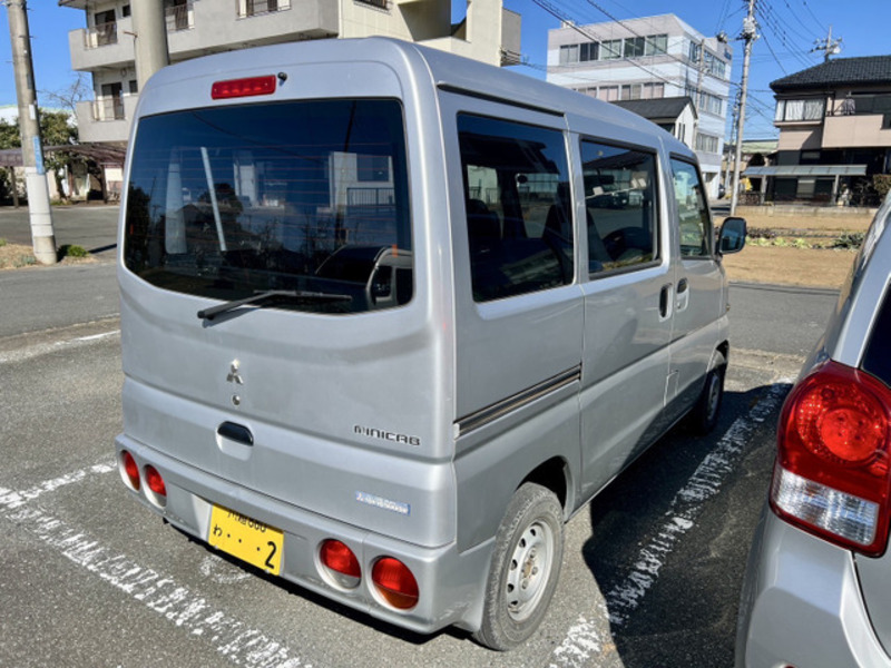 MINICAB VAN