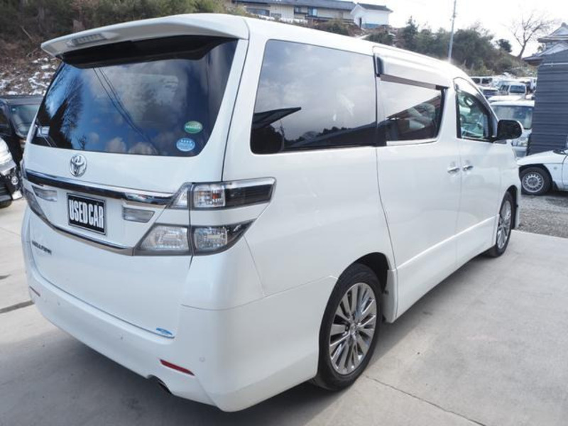 VELLFIRE