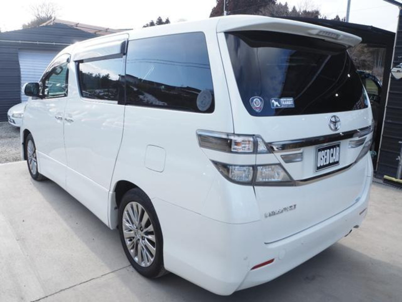 VELLFIRE