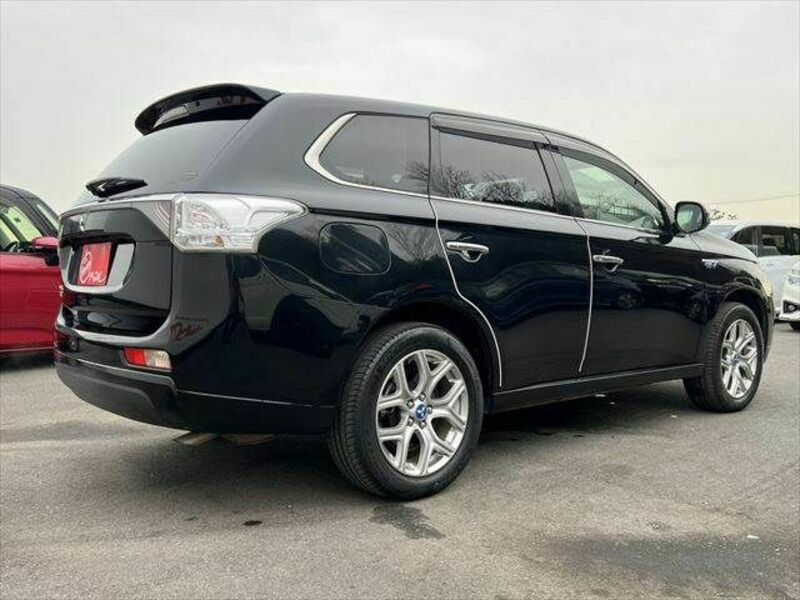 OUTLANDER PHEV