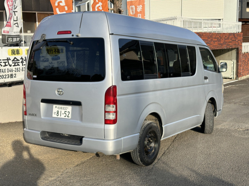 HIACE VAN