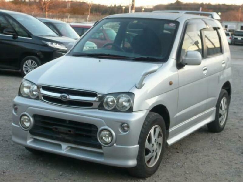 DAIHATSU TERIOS KID