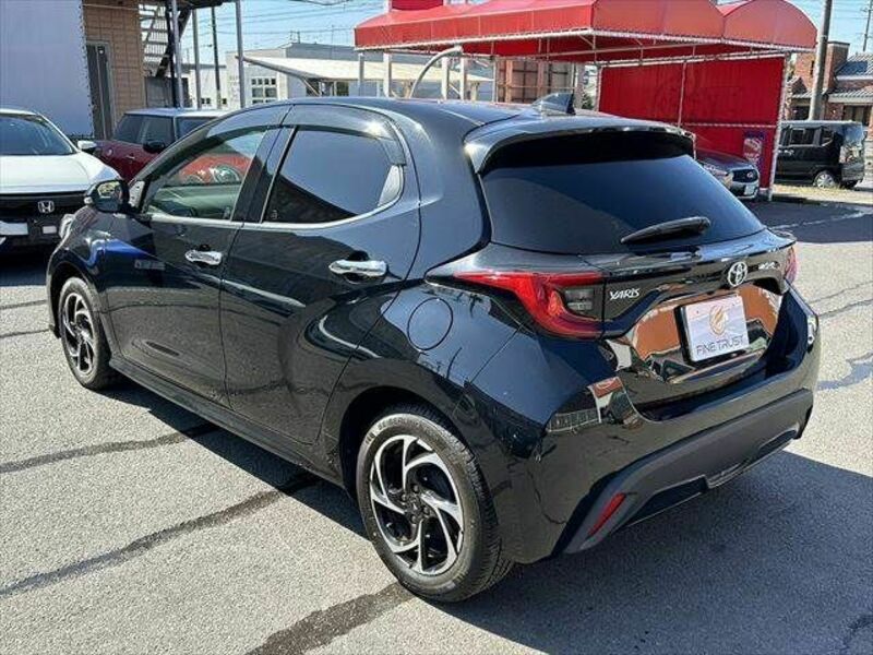 YARIS