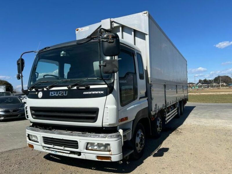 ISUZU GIGA