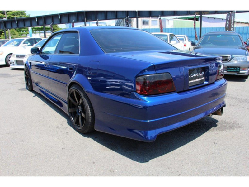 CHASER