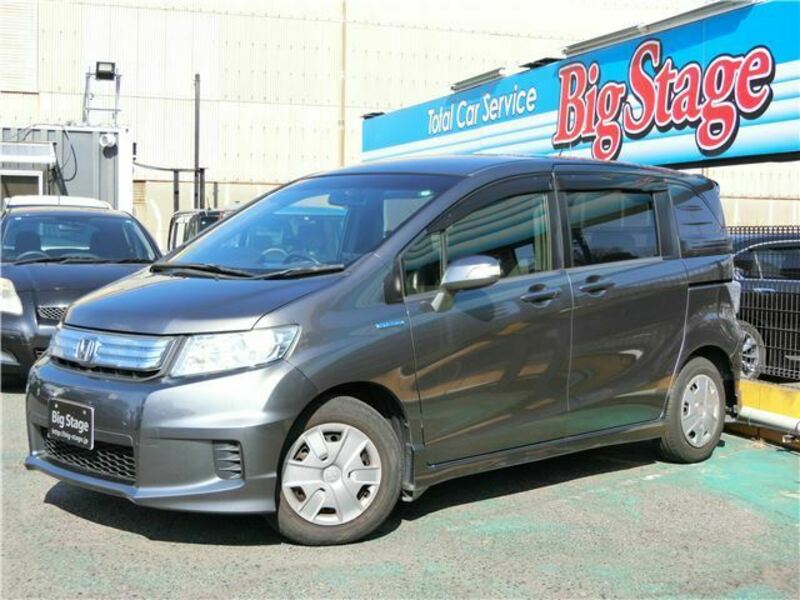 HONDA FREED SPIKE