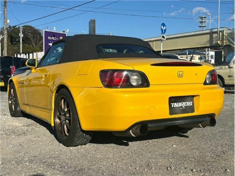 S2000